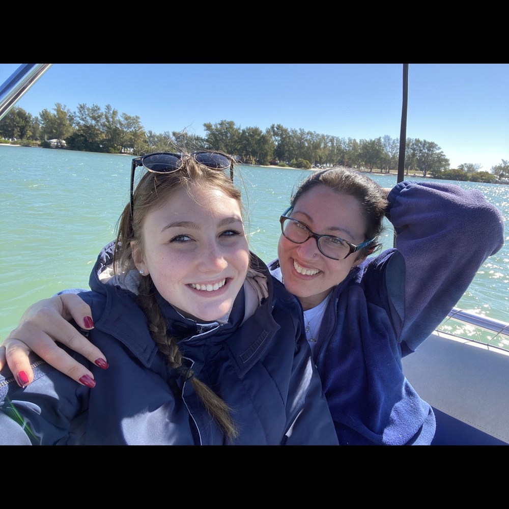 Meet your Posher, Alicia